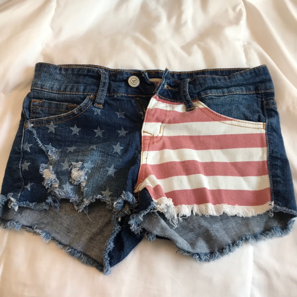 Altar’d State Forth of July shorts! Worn once